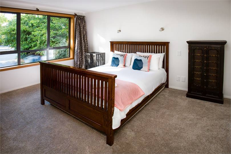 2nd bedroom has an ensuite