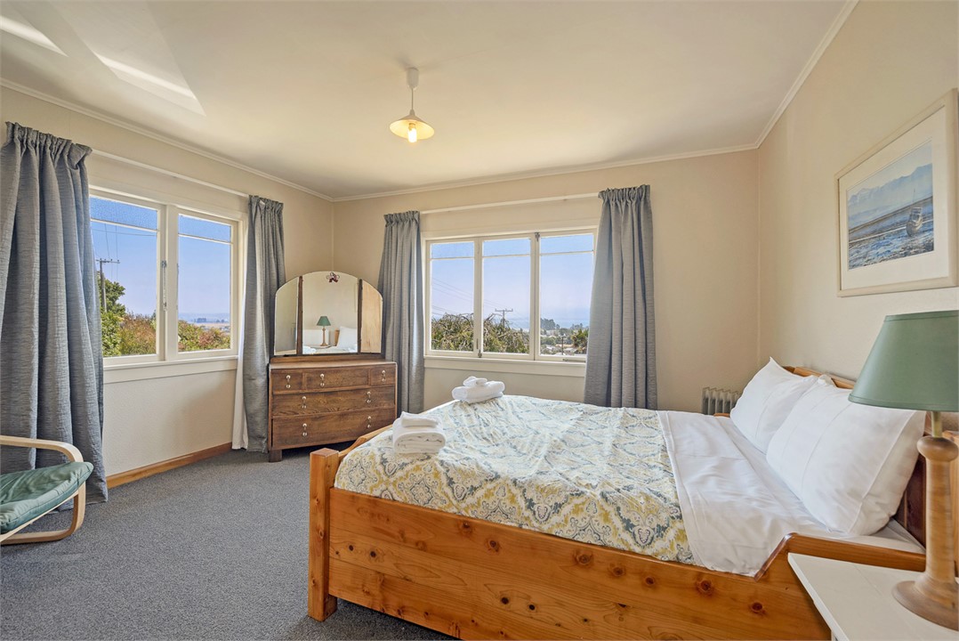 Bedroom 2 with Double bed