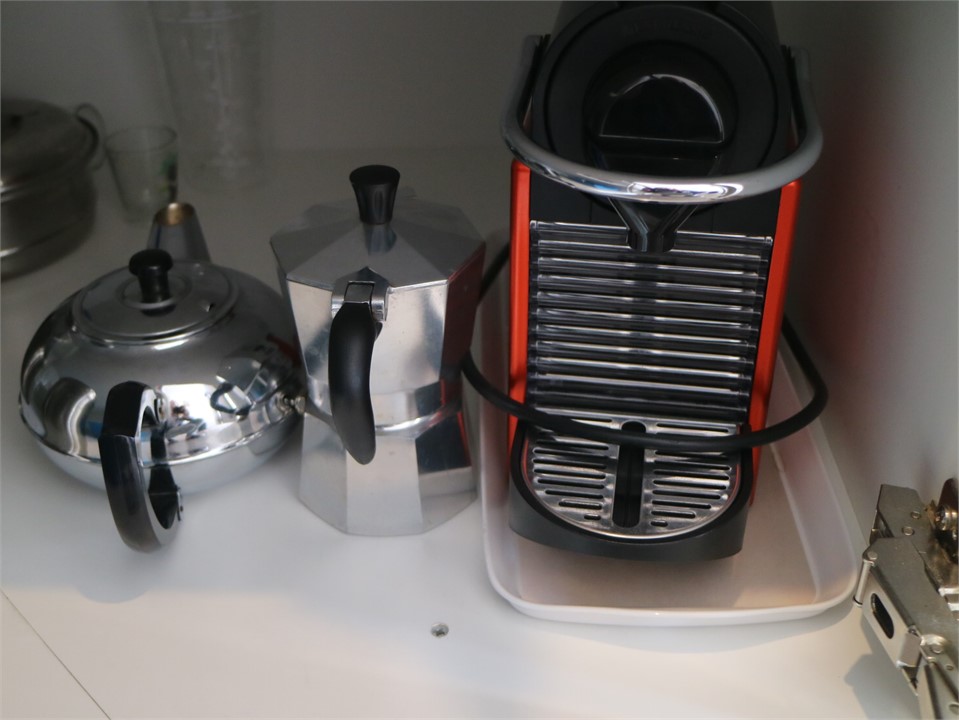 Tea Pot, Espresso Coffee maker & Nespresso machine