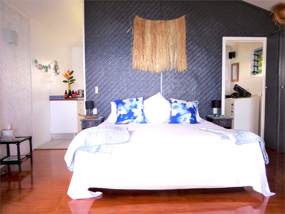 super king bed facing the lagoon