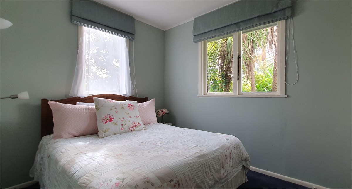 Bach bedroom 2 (Double bed)