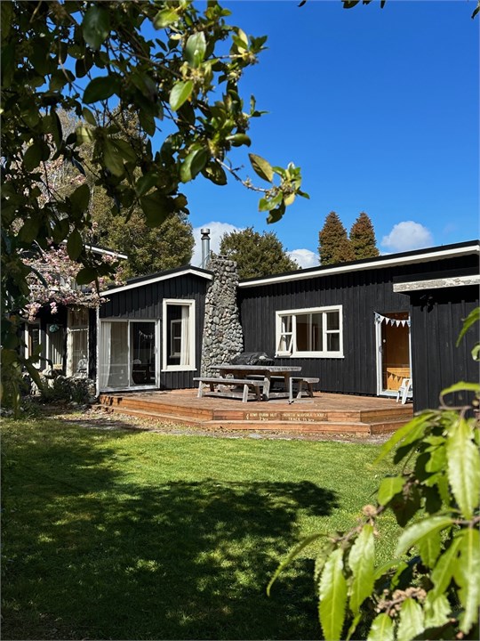 McKerrow Retreat Te Anau Crib for rent Holiday Houses