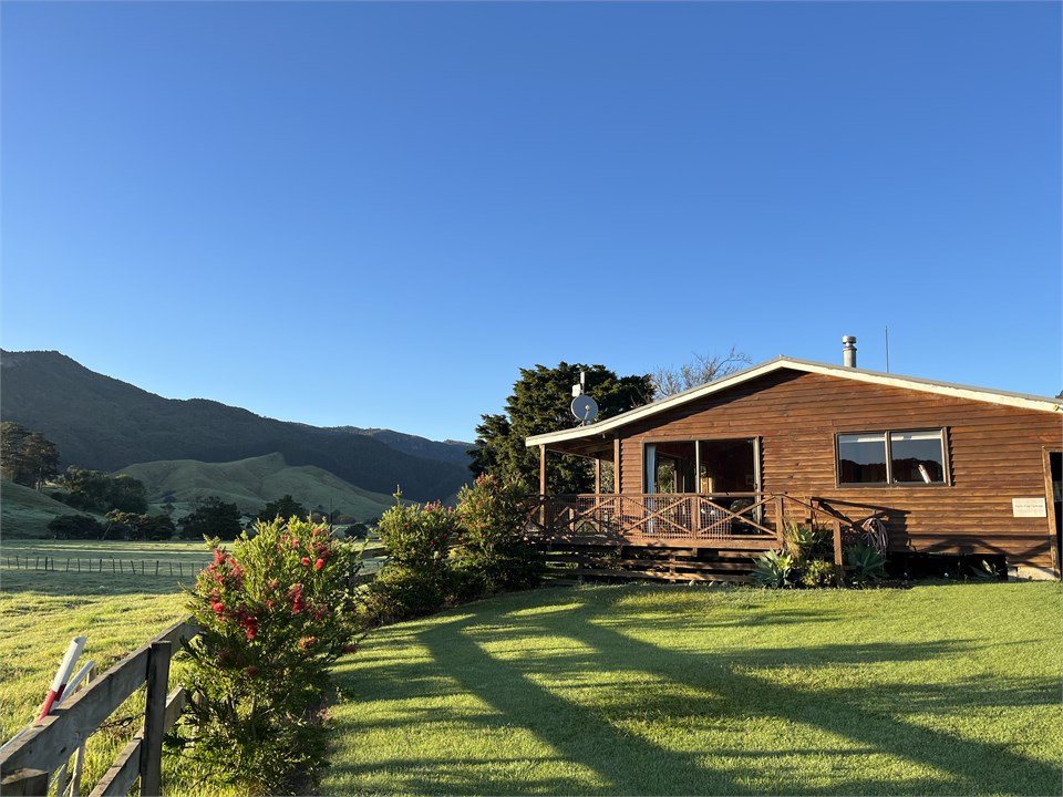 Farmstay Cottage Whitestar Station Colville Farmstay for rent