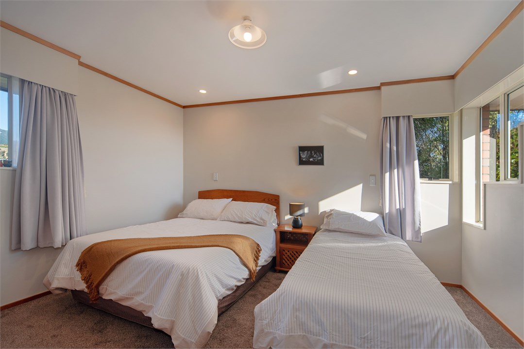 Bedroom 3 with Double and Single Beds