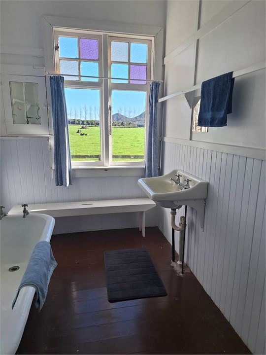 Bathroom (shower + toilet are separate)