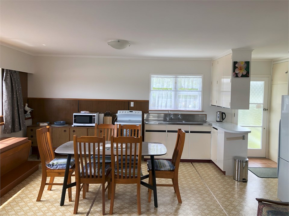 Unit 3 Kitchen / Dining