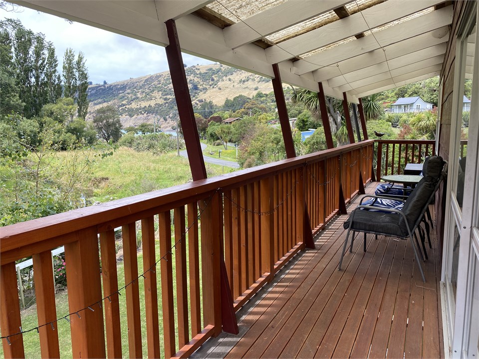 wrap around deck, beach view