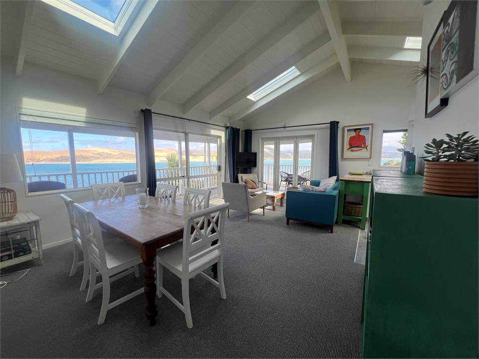 180 degree views of the harbour and north & south 