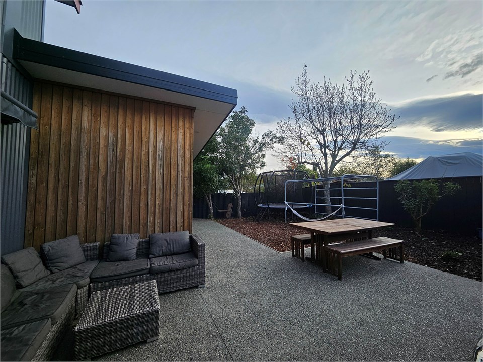 Front outdoor area with Trampoline & Monkey Bars