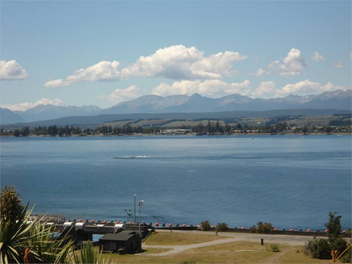 te anau