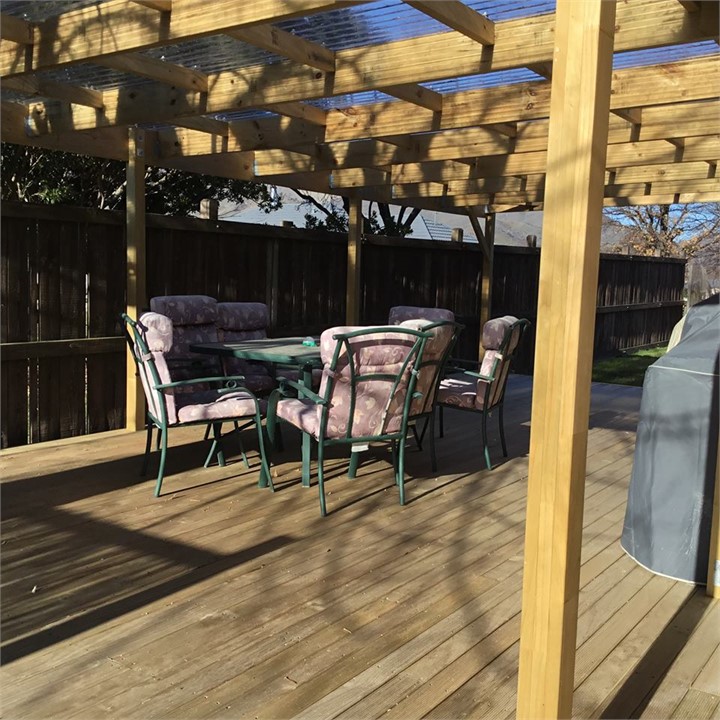 Side Deck and BBQ area