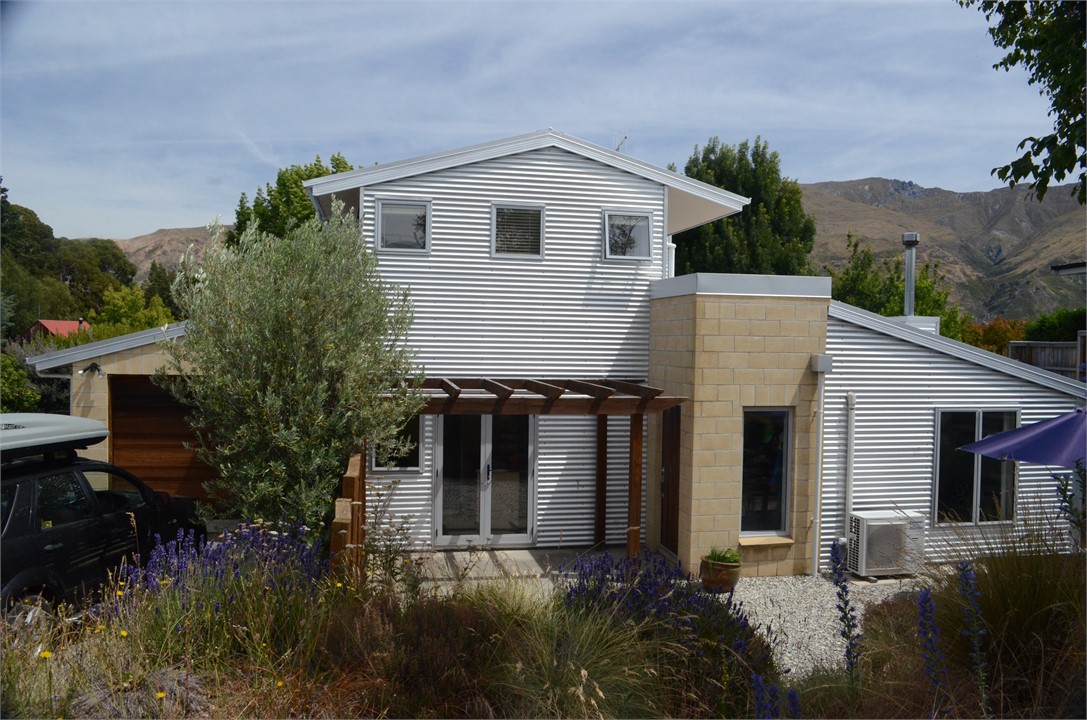 Street view of house