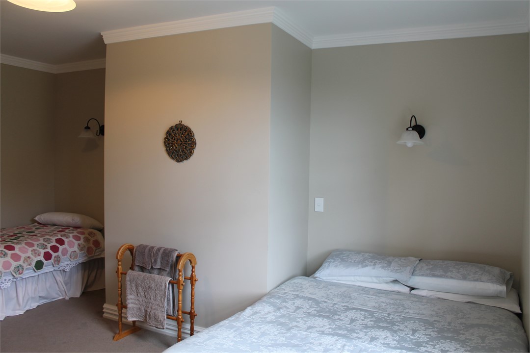 Homestead - shared bedroom