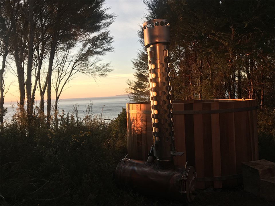 Wood Fired Cedar Hot-Tub