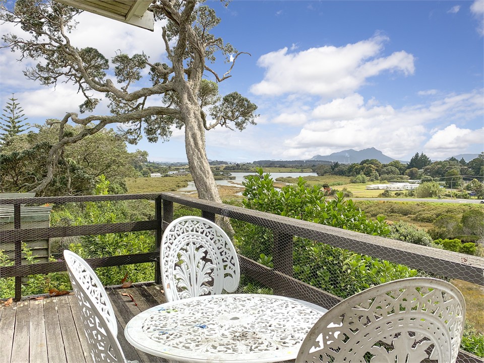 Picturesque outdoor seating