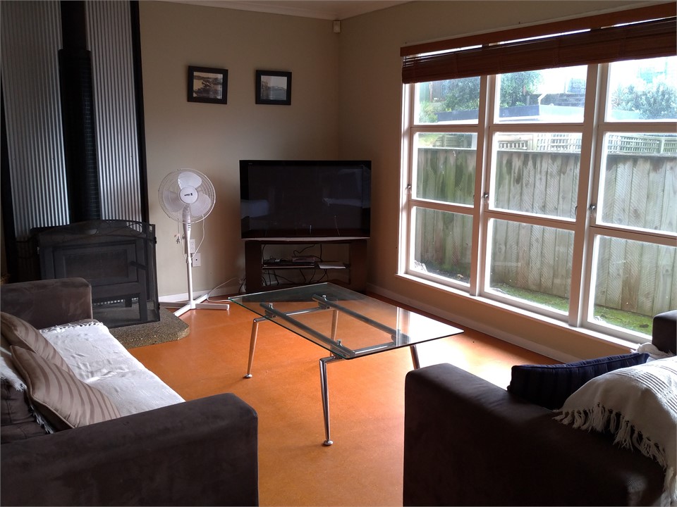 Sunny Beach House Foxton Beach Beach House for rent Holiday Houses