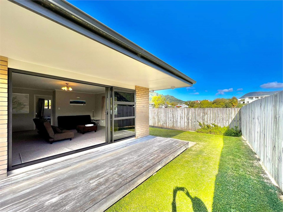 Stacker Doors to Deck 2