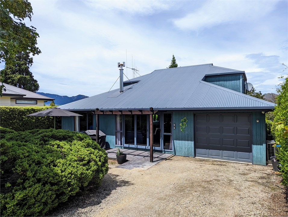 CARINYA AT THE SPRINGS Hanmer Springs Holiday Home for rent Holiday