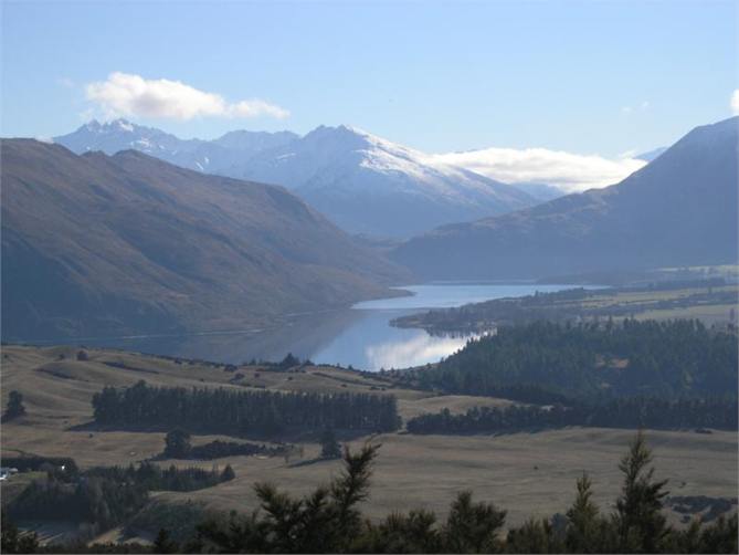 Lake Wanaka from top Mt Iron