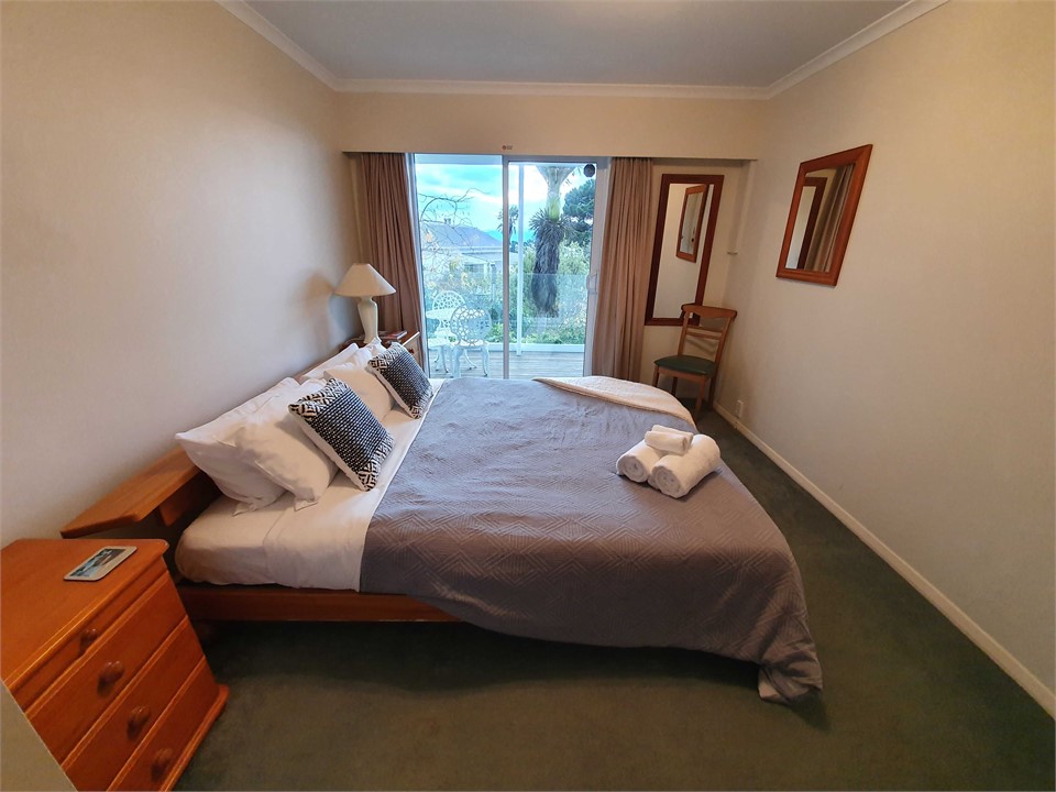 Master bedroom with King Bed