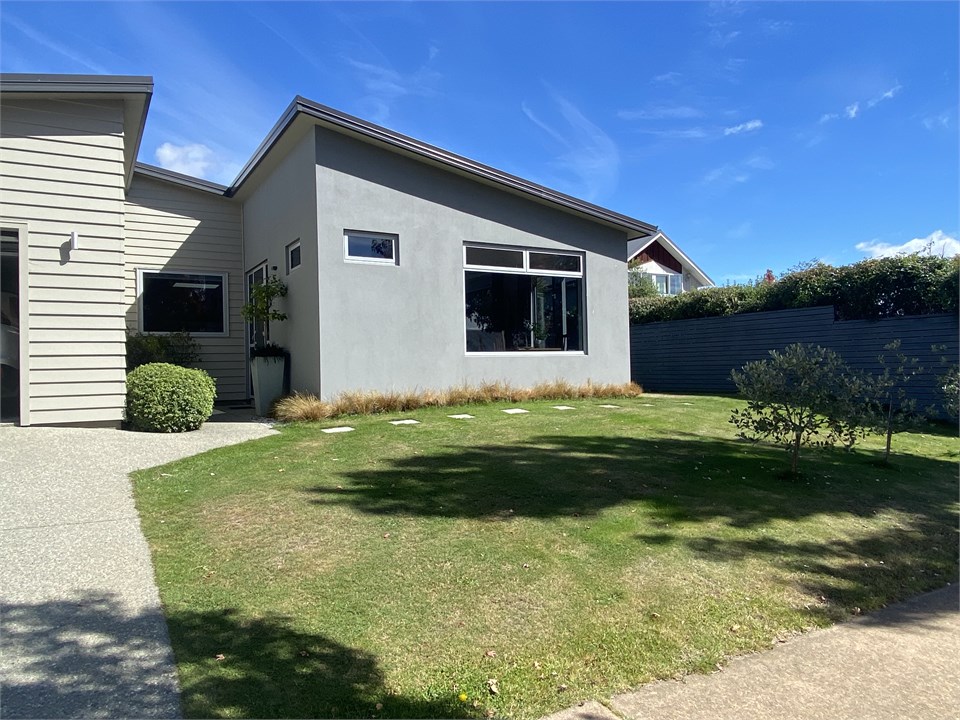 View from street. Front of house.