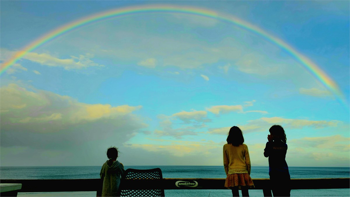 By the Surf Club, the biggest rainbow ever!