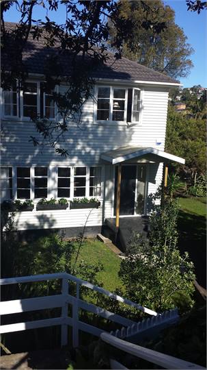 Front of duplex home