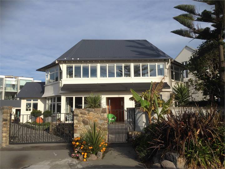 Cave Rock Guest House