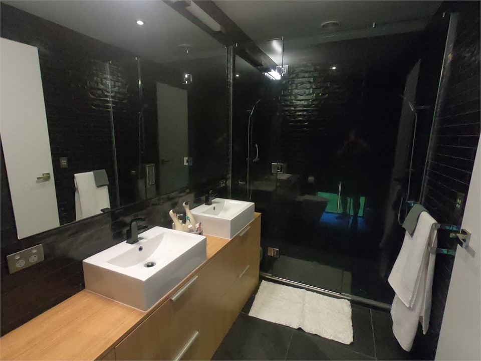 Ensuite bathroom