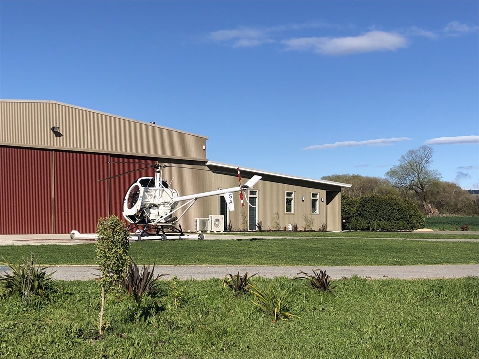 Park up plenty of space if you wish to fly in