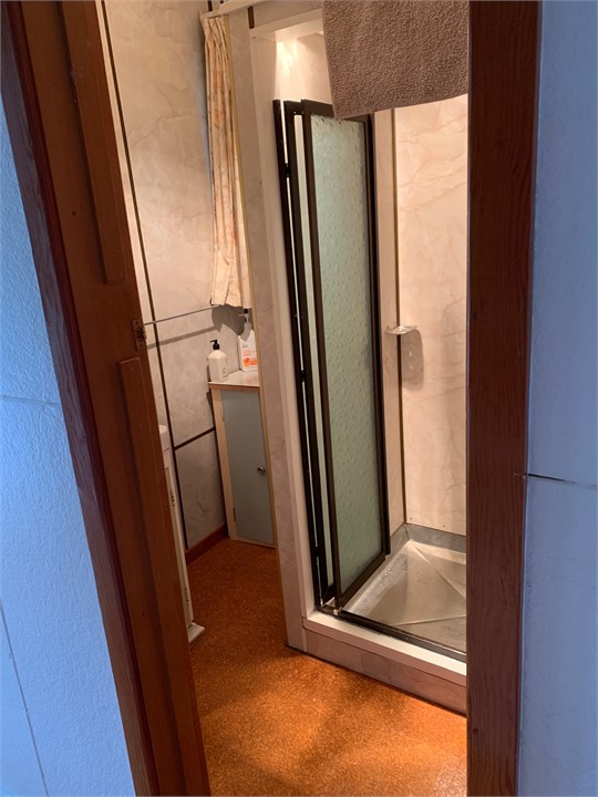 Simple bathroom. 1 shower and basin