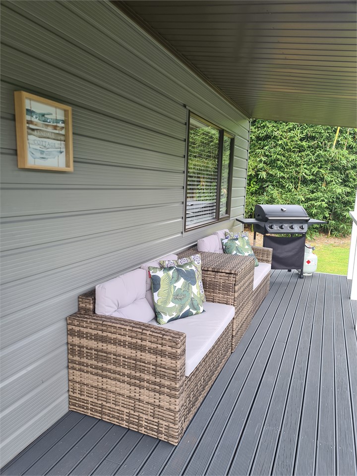 Outdoor seating and BBQ - great space to sit back 