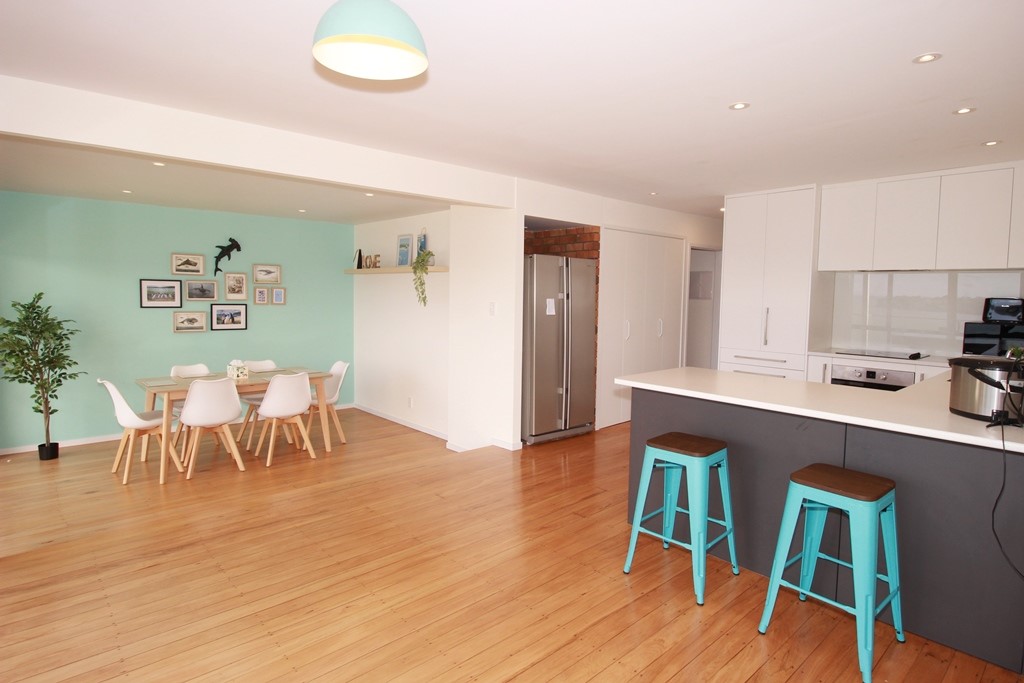 Kitchen/separate dining area