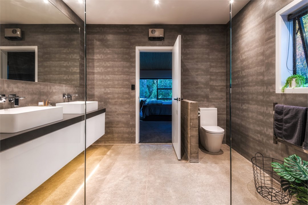 Ensuite to master bedroom has a shower and toilet