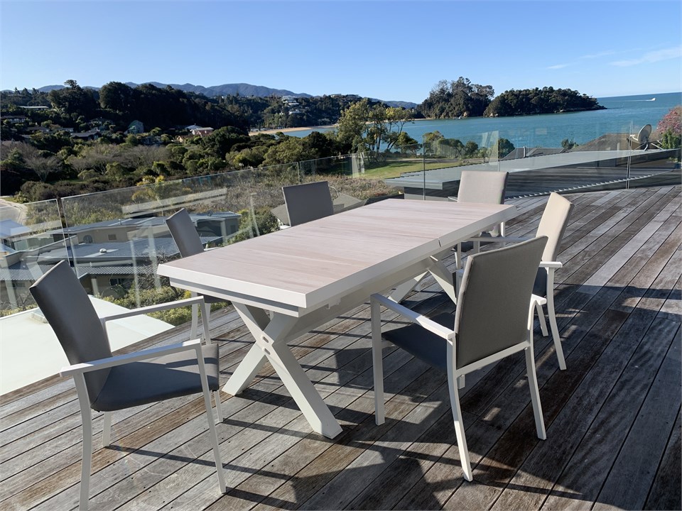 Main deck and outdoor area