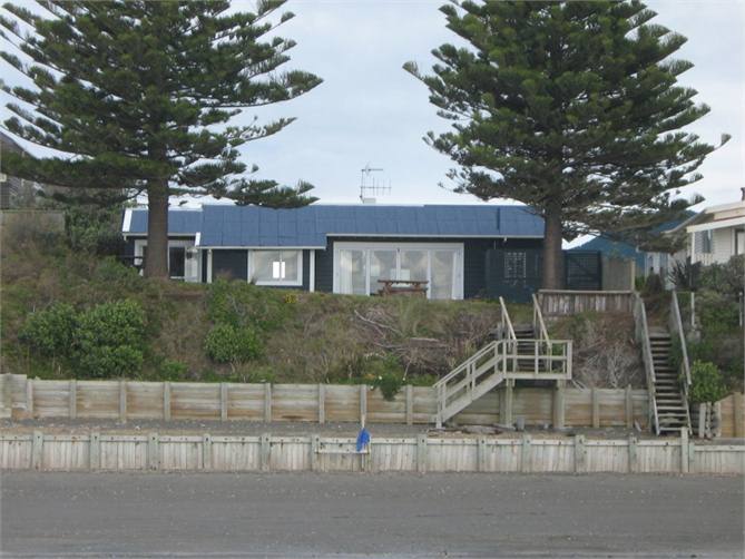 BACH251 Raumati Beach Bach for rent Holiday Houses
