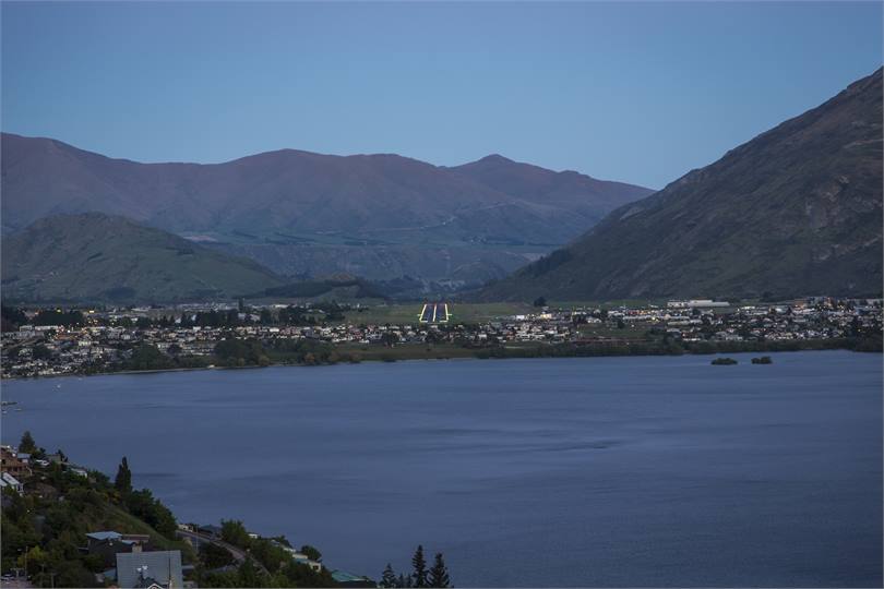 Views towards the Crown Range & airport