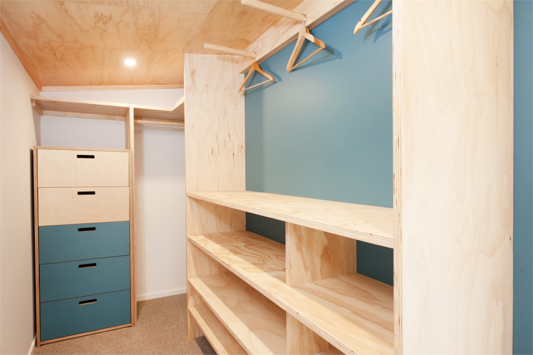 Master bedroom Dressing