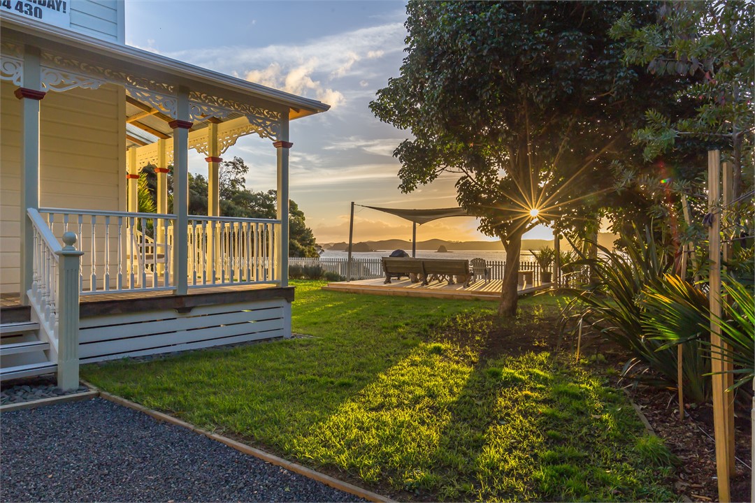 Sun sets to die for.