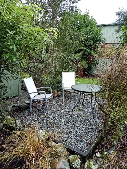 Seated Area - The Kiwi Cabin