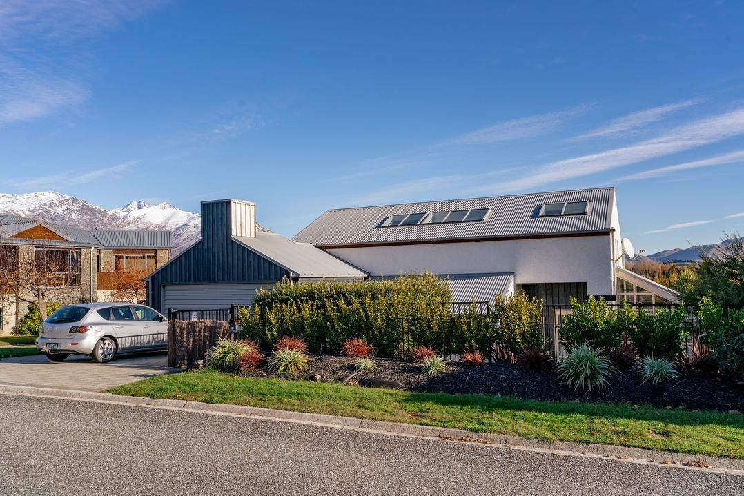 Arrow Glow (Bachcare) Arrowtown Holiday Home for rent Holiday Houses