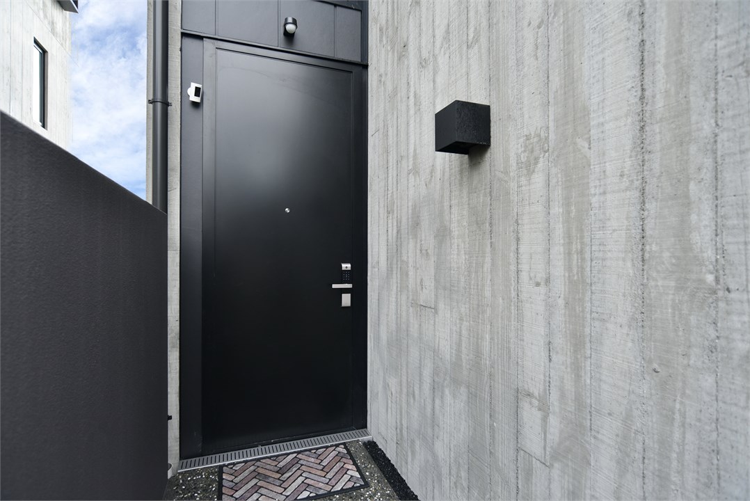 View of the front entrance