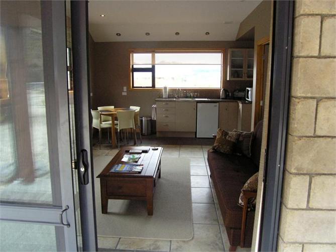 Lounge - Dining Area