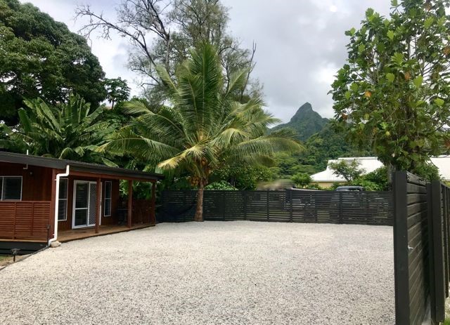 Mountain backdrop (Ikurangi) & parking
