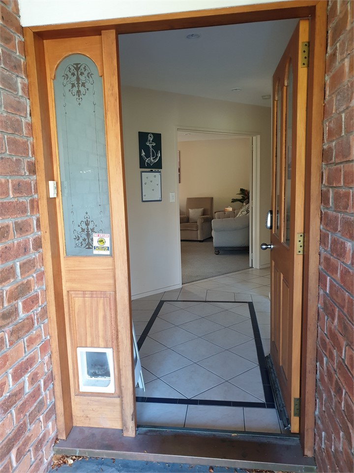 Front door: Keypad entry.