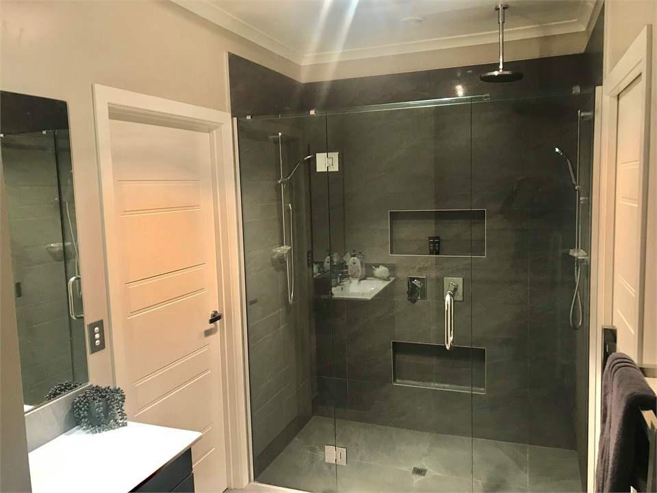 Ensuite bathroom