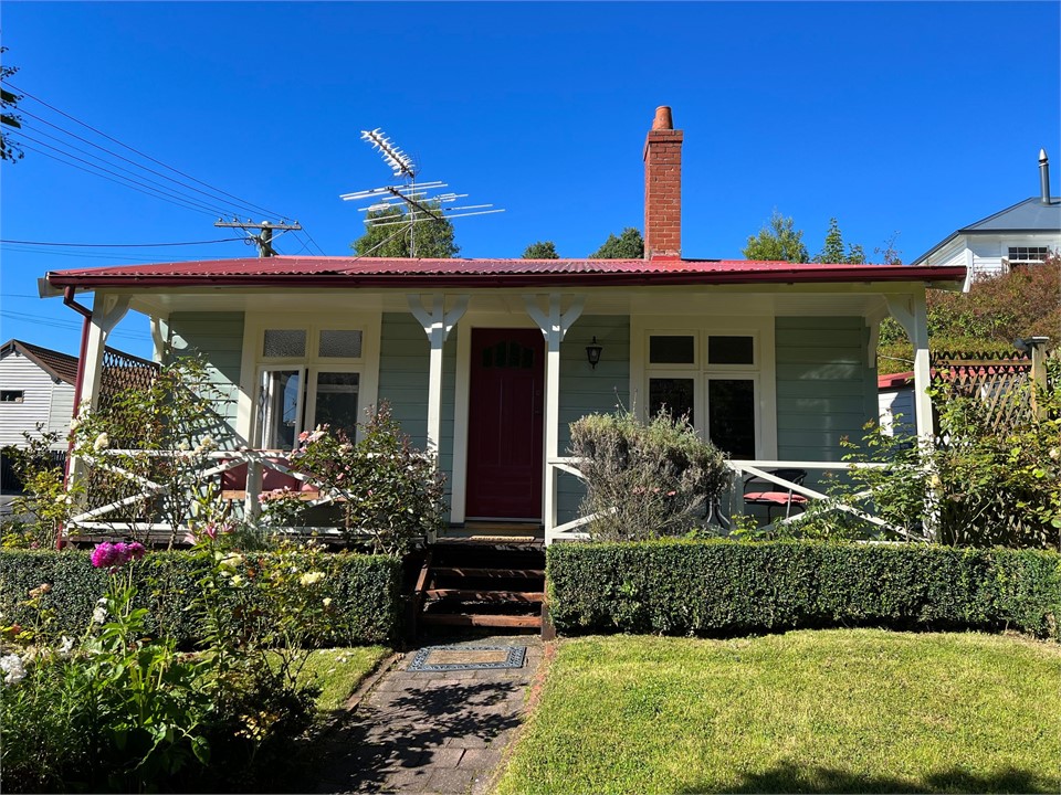 The Albion Cottage Dunedin Cottage for rent Holiday Houses