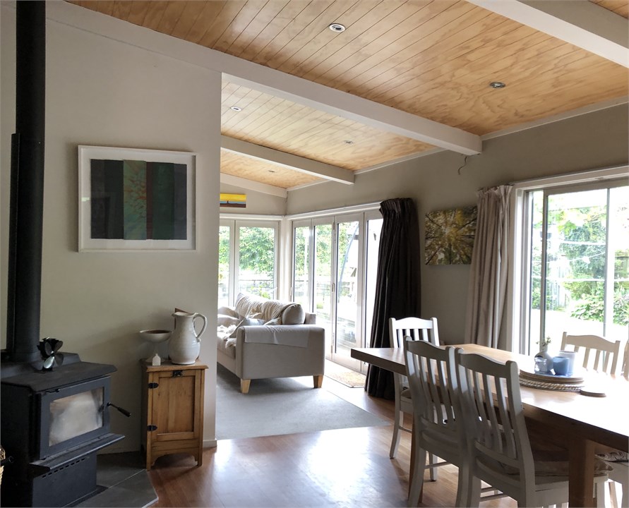 Open plan living and dining area