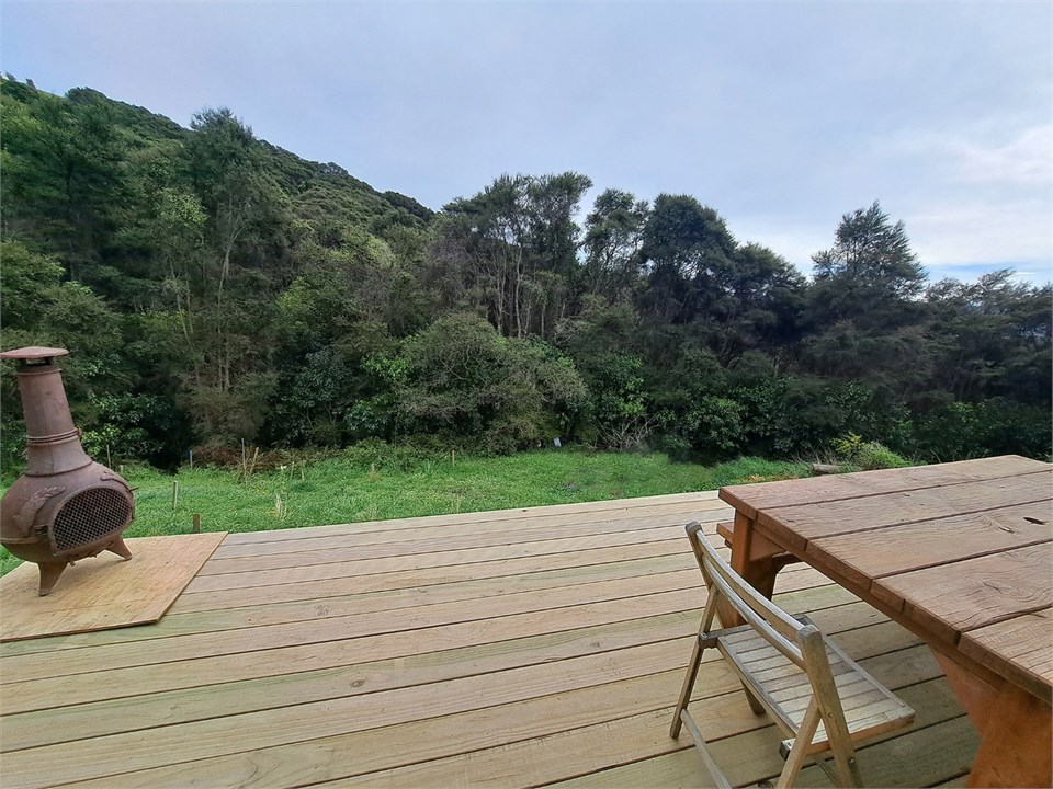 Outdoor chimenea and seating area