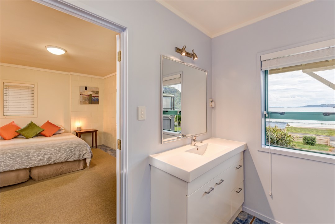 Master bedroom & ensuite